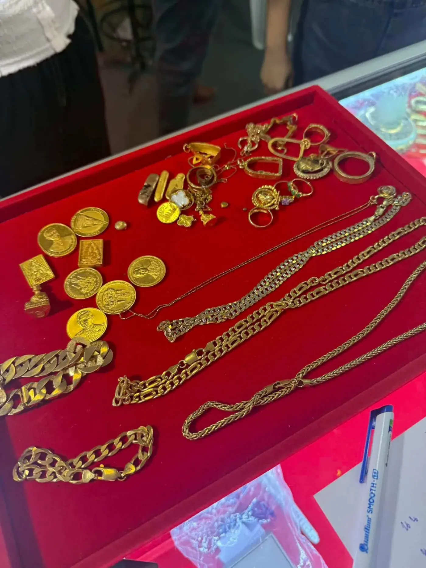 รับซื้อเศษทอง เงิน นาก โลหะมีค่า